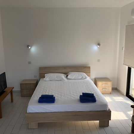 Kasapis Apts Apartment Larnaca Exterior photo